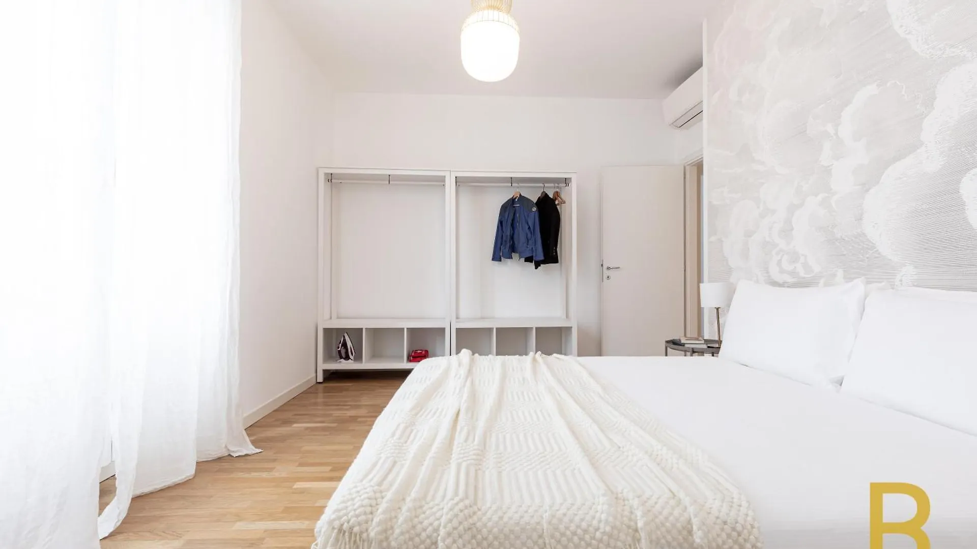 Beplace Apartments At Navigli Milan