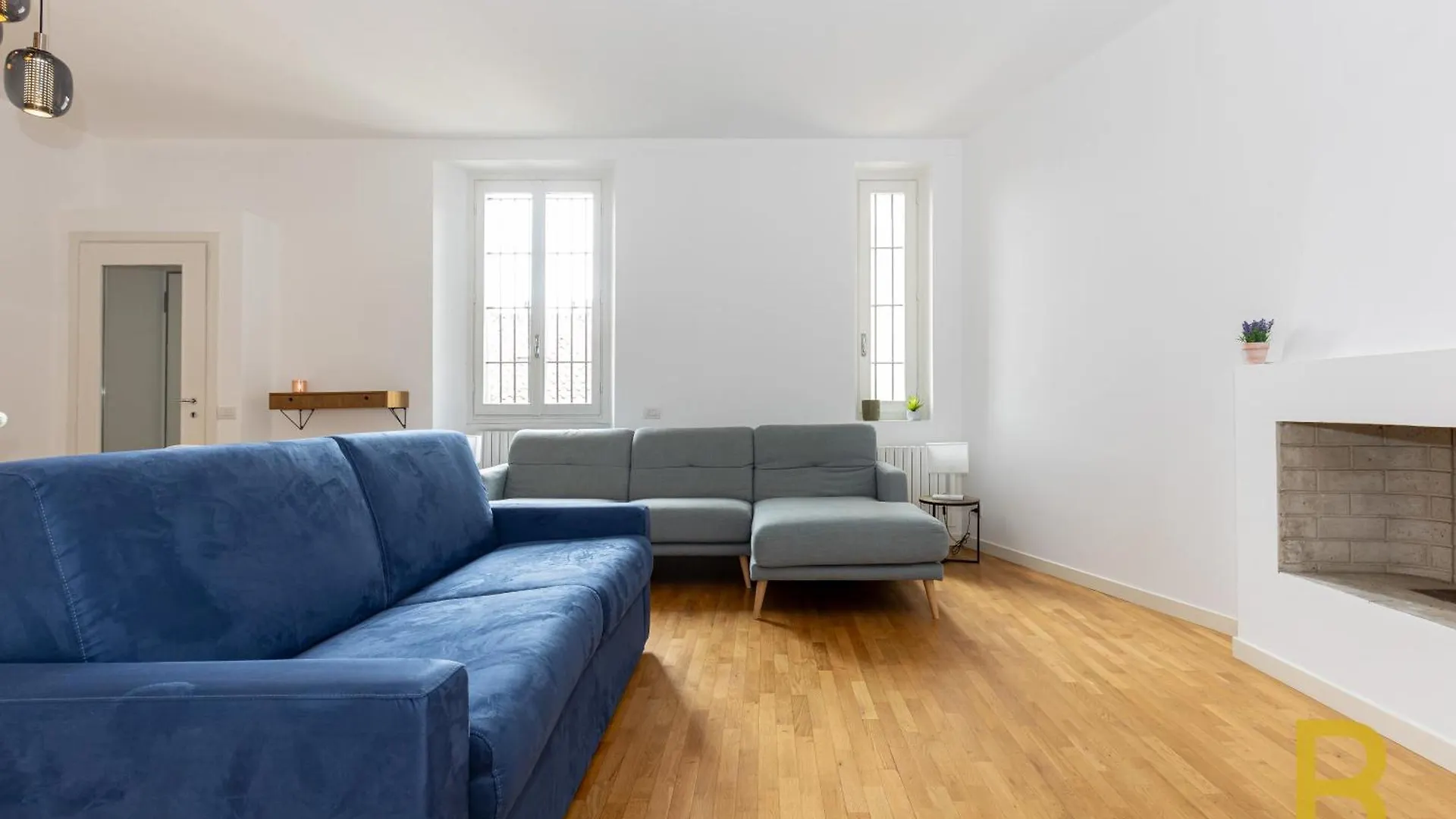 Beplace Apartments At Navigli Milan